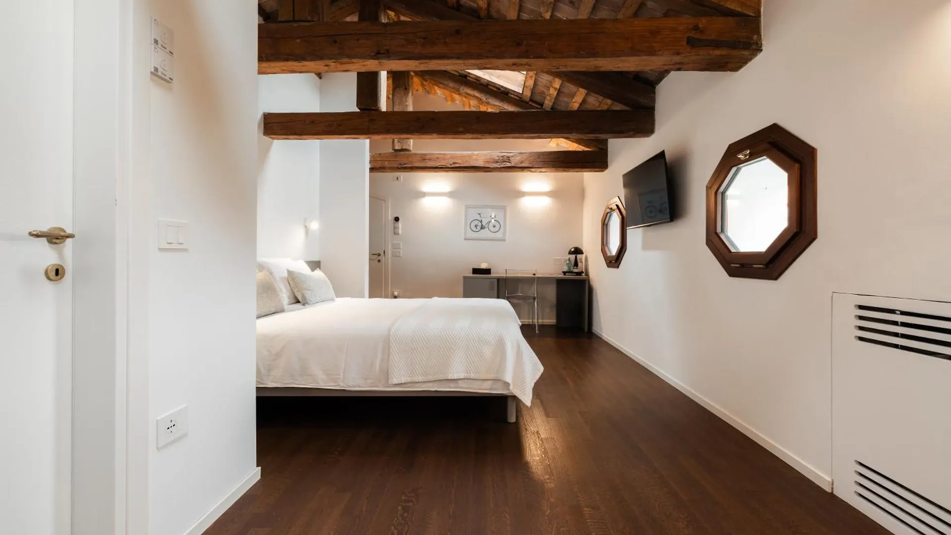 Bed and Breakfast Bassano Club House Бассано-дель-Граппа Отель типа 